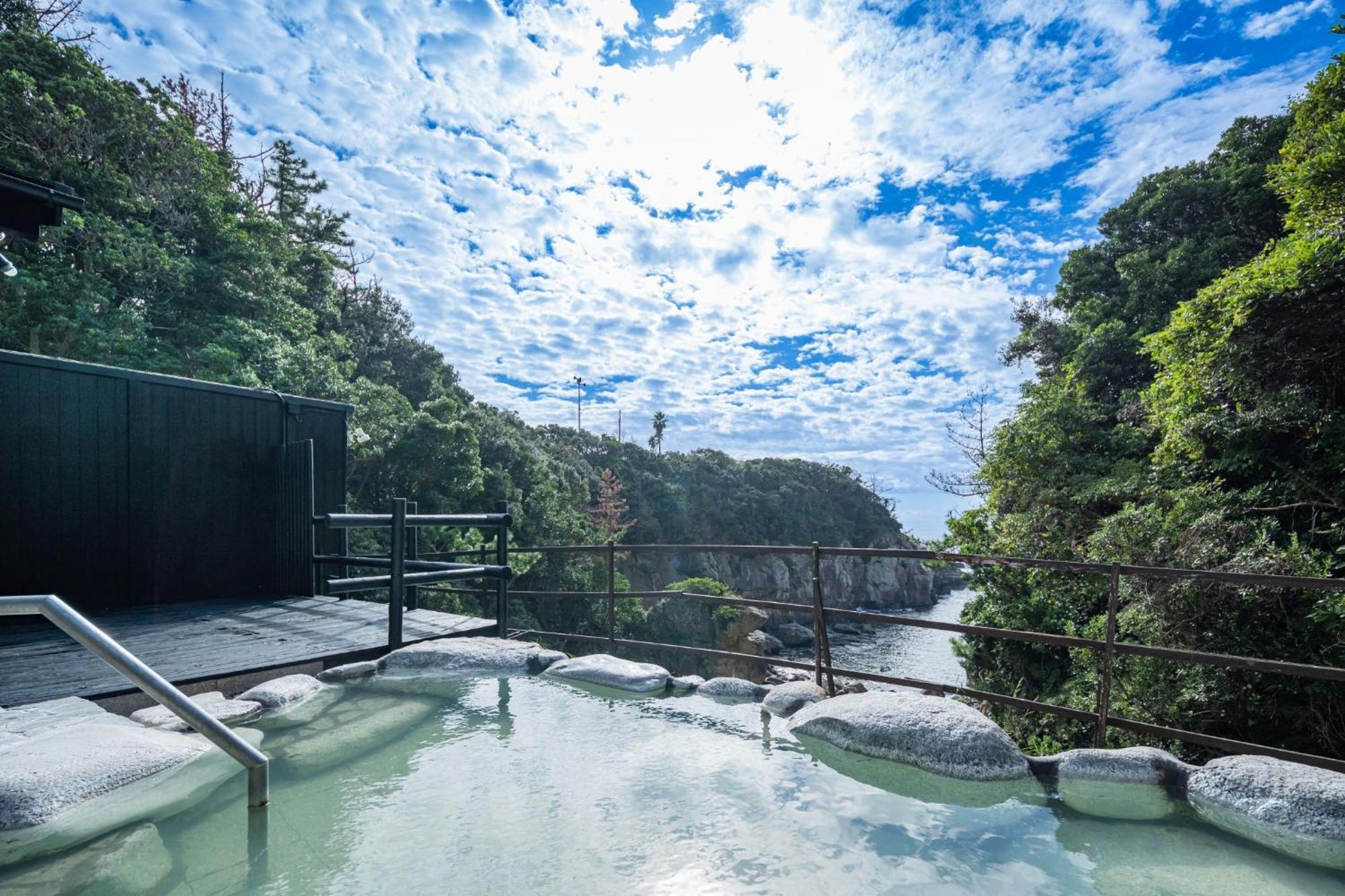 Yukai Resort Hotel Senjo Shirahama Eksteriør bilde